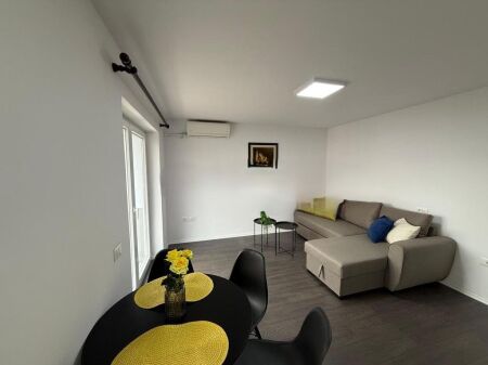 APARTAMENT 1+1 ME QIRA, TEK RRUGA BARDHYL, TIRANE! 500 € /Muaj