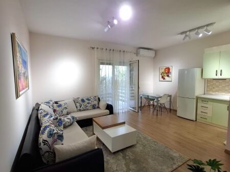 Apartament 2+1 tek Kopshti Zoologjik!