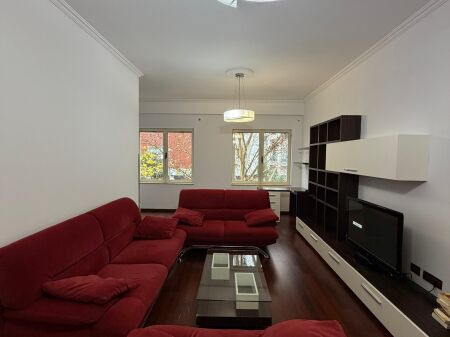 🏡 SHITET Apartament 2+1+2 + Parkim 🅿️ 📍 Pranë Teatrit “Art Turbina” – Rruga Marko Boçari