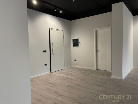 SHITET NJESI KOMERCIALE PREMIUM TEK MINISTRIA E JASHTME