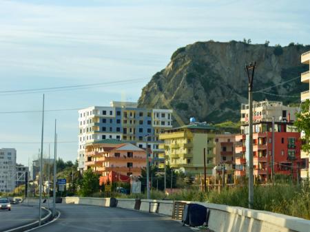 APARTMENT FOR SALE – KAVAJË ROCK