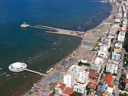 BAR-RESTORANT NE SHITJE, PRANE PISTES ILIRIA, DURRES!