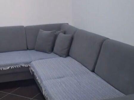 Jepet Me Qera Apartament 1+1+1 Ballkon