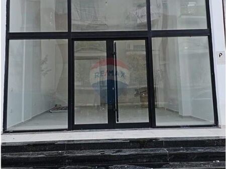 Shop for rent in Astir
