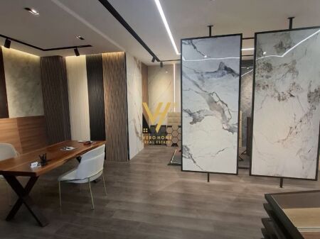 JEPET DYQAN 70 M2 ME QERA TE UNAZA E RE 1.000 EURO