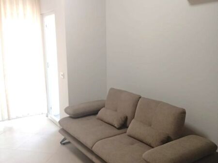 🏠Jepet me Qera Apartament 1+1 ne 5 Maj,pas Concordit