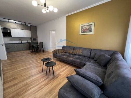 Rent, Apartment 2+1+2, Qemal Stafa Street, Tirana.