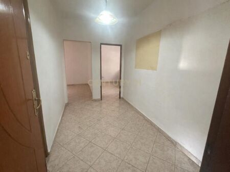 Vendesi in vendita 1+1 a Kombinat