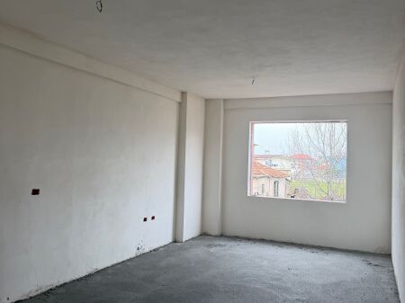 Apartament 2+1 Okazion Në Shitje në Paskuqan