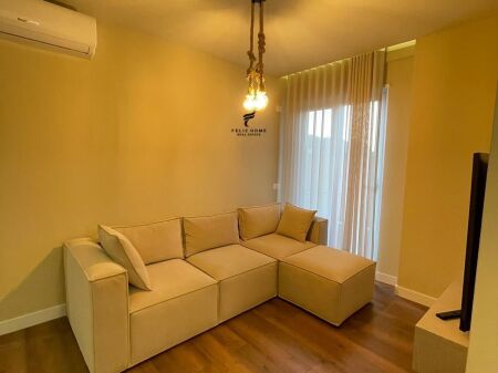 APARTAMENT ME QERA 2+1 SELITE 70.000 LEKE