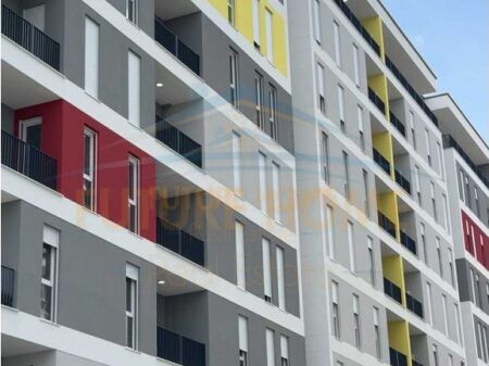 Shitet, Apartament 2+1+2, Kompleksi Univers City, Qtu.