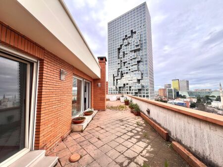 Me Qera: Duplex & Verande Gjigande + 2 P. Parkimi 📍Rr. Elbasanit - Mulliri || 4500€/muaj