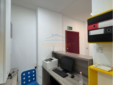 Rent , Business Environment , Paris Commune , Tirana