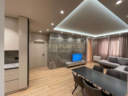 FOR RENT 2+1+2+PARKING SPOT AT "GRAND GALLERY" IN YZBERISH 800 € /Month Total Area 110m2