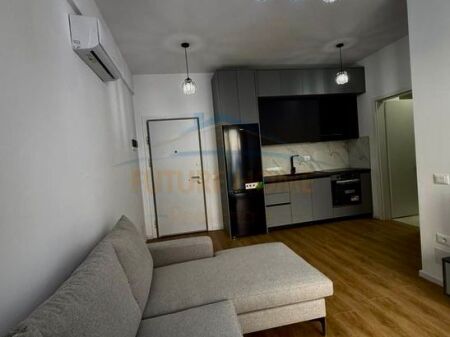 Qera, Apartament 1+1, Fresk, Tiranë.