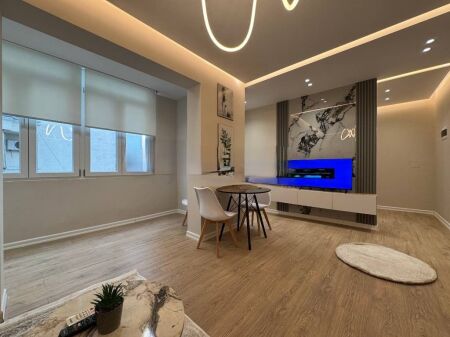 RRUGA E BARRIKADAVE, SHESIM APARTAMENT 1+1 125,000 €