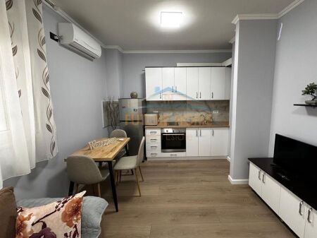 JEPET ME QERA APARTAMENT 1+1 TEK OXHAKU