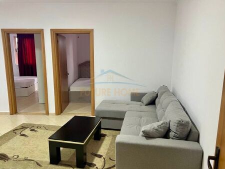 Qera Apartament 2+1 prane Greis Bar, Unaza e Re