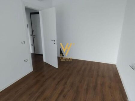 APARTMENT 1+1 FOR RENT AT BULEVARDI I RI 500 EURO