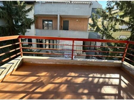 Apartament per qera 2+1 te LIQENI I THATE