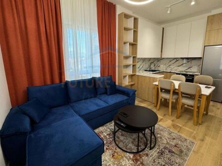 Affitto, Appartamento 1+1, Nuovo Mercato, Tirana.