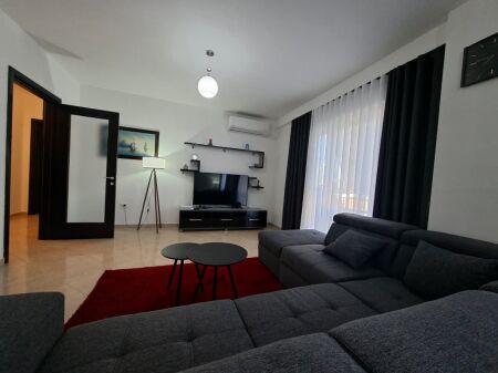 Me Qira: Apartament 2+1 me 2 Banjo & 1 Ballkon 📍 Jordan Misja – Kompleksi Gener 2 ✨ I mobiluar plotësisht Çmimi: 80,000 ALL / muaj