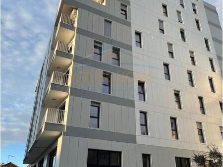 VENDESI APPARTAMENTO 2+1+2 A XHAMLLIKU, COMPLETATO