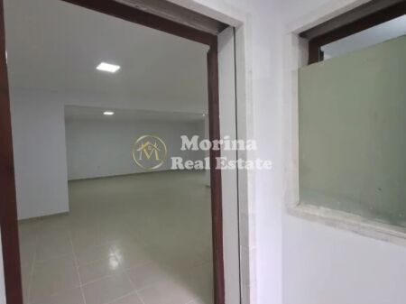 Shitje | Ambjent Biznesi | Xhamia e Selitës | 180000 €