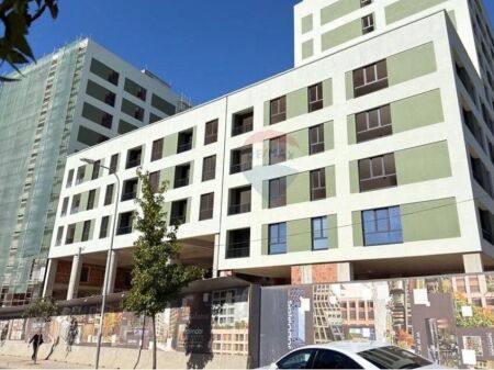 Apartament - Për Shitje - Porcelan, Tiranë(ID: 530181010-3295)