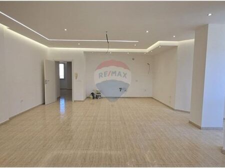 Appartamento 2+1 in vendita a Laprak!