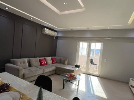 🏠 Appartamento 2+1 in Affitto – Via Dritan Hoxha  