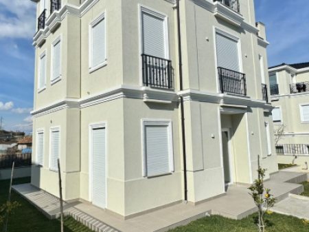 🏡 Villa in Affitto – Residenza “Villa Lule”, vicino a TEG