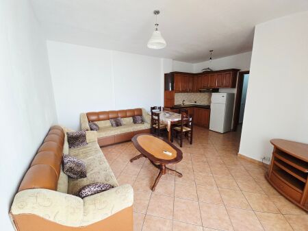 JEPET ME QERA APARTAMENT 1+1 TEK ISH RAJONI DURRES