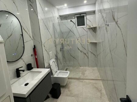 Apartment 1+1 for rent near Zogu te Zi