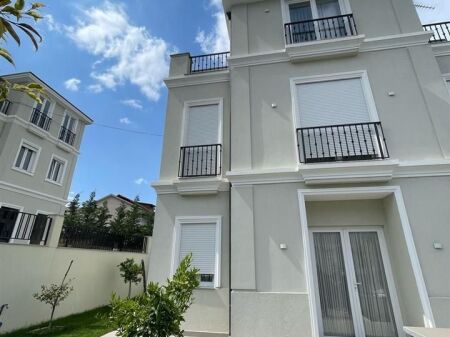 Vilë me Qira - Rezidenca "Vila Lule", TEG