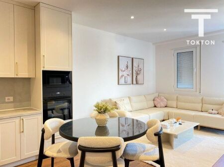 SHITET, APARTAMENT 2+1, WHITE PALCE, PASKUQAN