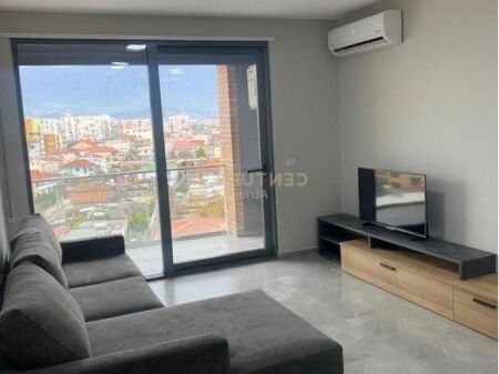 JEPET APARTAMENT 2+1 + POST PARKIMI ME QIRA TEK FIORI DI BOSCO !