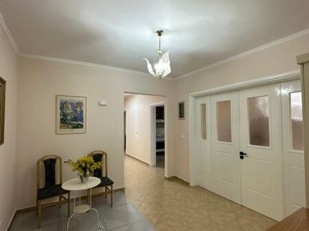 Apartament 2+1 me qira tek Gjykata!