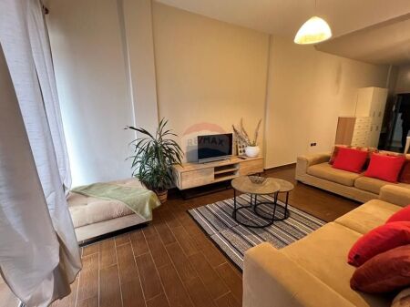 APARTMENT 1+1 FOR RENT PARIS COMMUNE