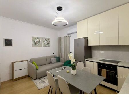 Via Dibra, Affittiamo Appartamento Moderno 1+1