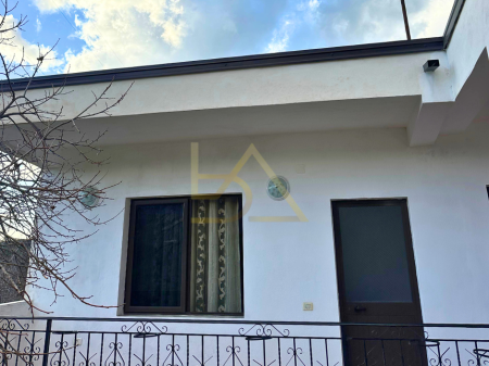 SHITET SHTËPI – LANABREGAS, TIRANË