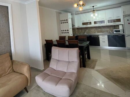 🏡 Jepet me qira Apartament 1+1 – Liqeni i Thatë