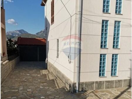 Vilë - Për Shitje - Tufinë, Tiranë(ID: 530191061-146)