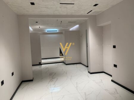 GIVEN SPACE 85 M2 FOR RENT AT DINAMO STADIUM 100,000 LEKE