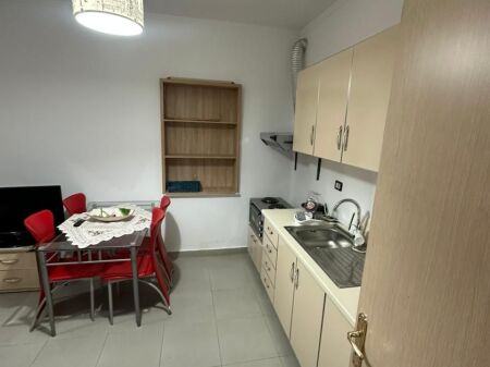 JEPET ME QERA APARTAMENT 1+1, VIJE E PARE, TEK PINETA PLAZH, DURRES.