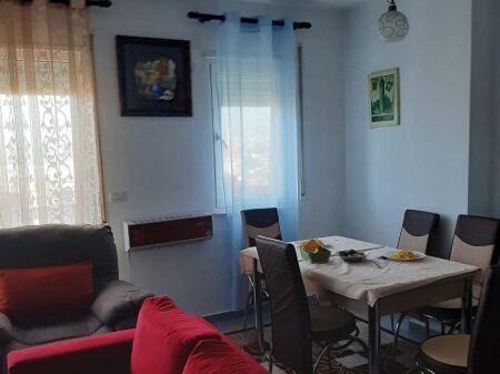 VENDESI APPARTAMENTO 2+1 EX DOGANA 170.000 EURO
