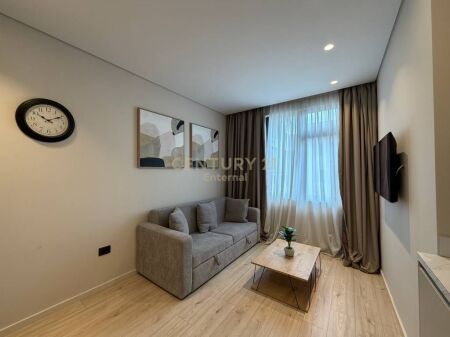 3 Apartments for Sale on 'Gjimnazi Partizani' street