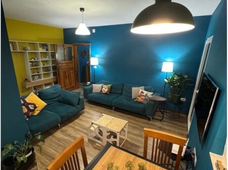 Apartament Modern 2+1 me Qira tek Myslym Shyri 750 € /Muaj