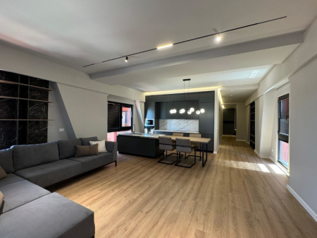 🏡 Shitet Apartament 2+1 – Tirana Garden Building   