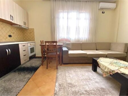 APARTAMENT 2+1 PER QIRA NE LAPRAKE